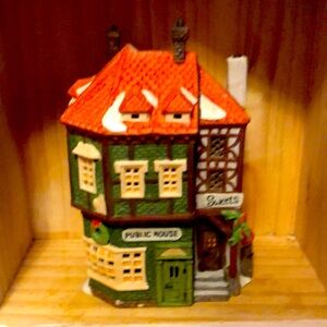 Dickens Village Public House